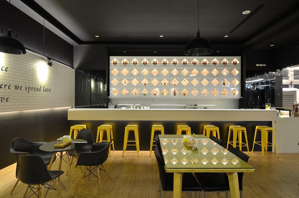 Guanko Hotel Jiayi Zewnętrze zdjęcie