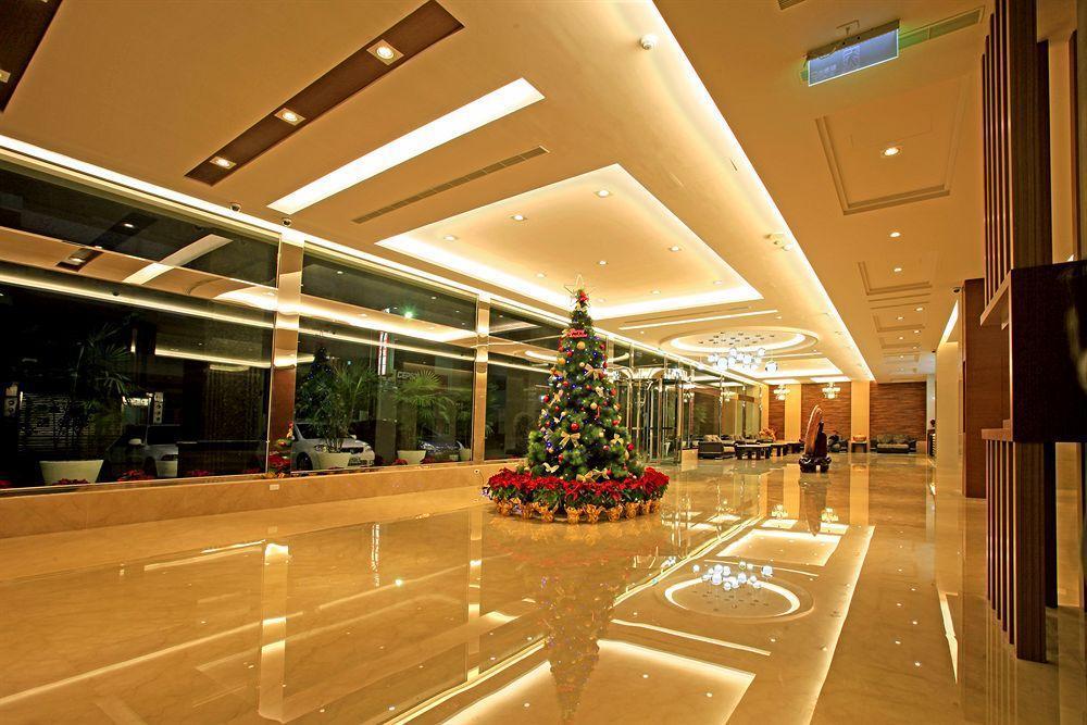 Guanko Hotel Jiayi Zewnętrze zdjęcie